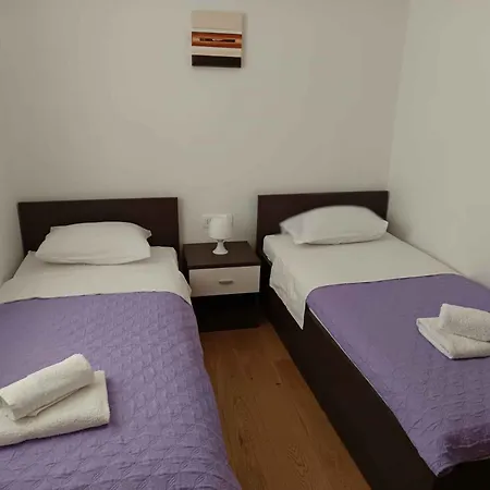 30 Διαμέρισμα
